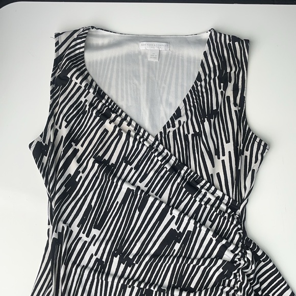 NY&Co. Stretch Ruched Wrap Midi Lined Sleeveless V-Neck Plunge Dress Cinched XS - Picture 4 of 9